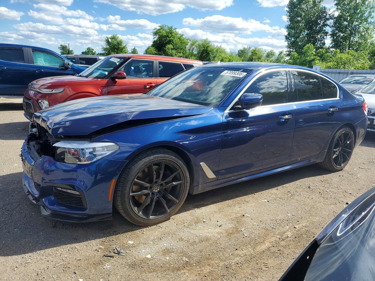 2017 BMW Seria 5 530i - zdjęcie główne