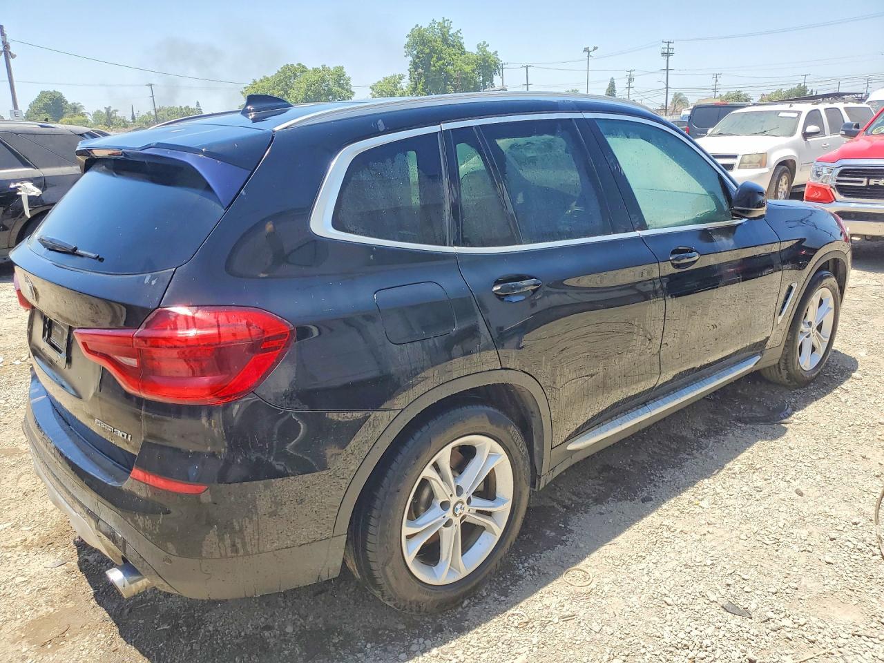 2020 BMW X3 Sdrive30I - zdjęcie 3