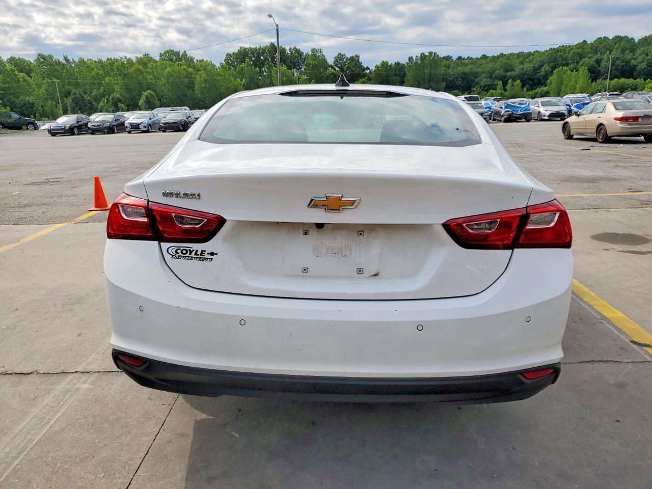 2024 Chevrolet Malibu Ls - zdjęcie 6
