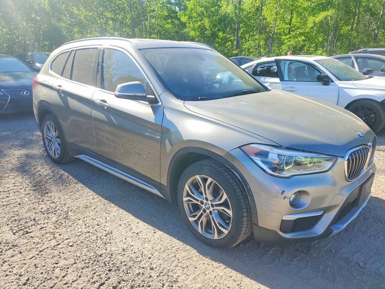 2016 BMW X1 xDrive28I - zdjęcie 4