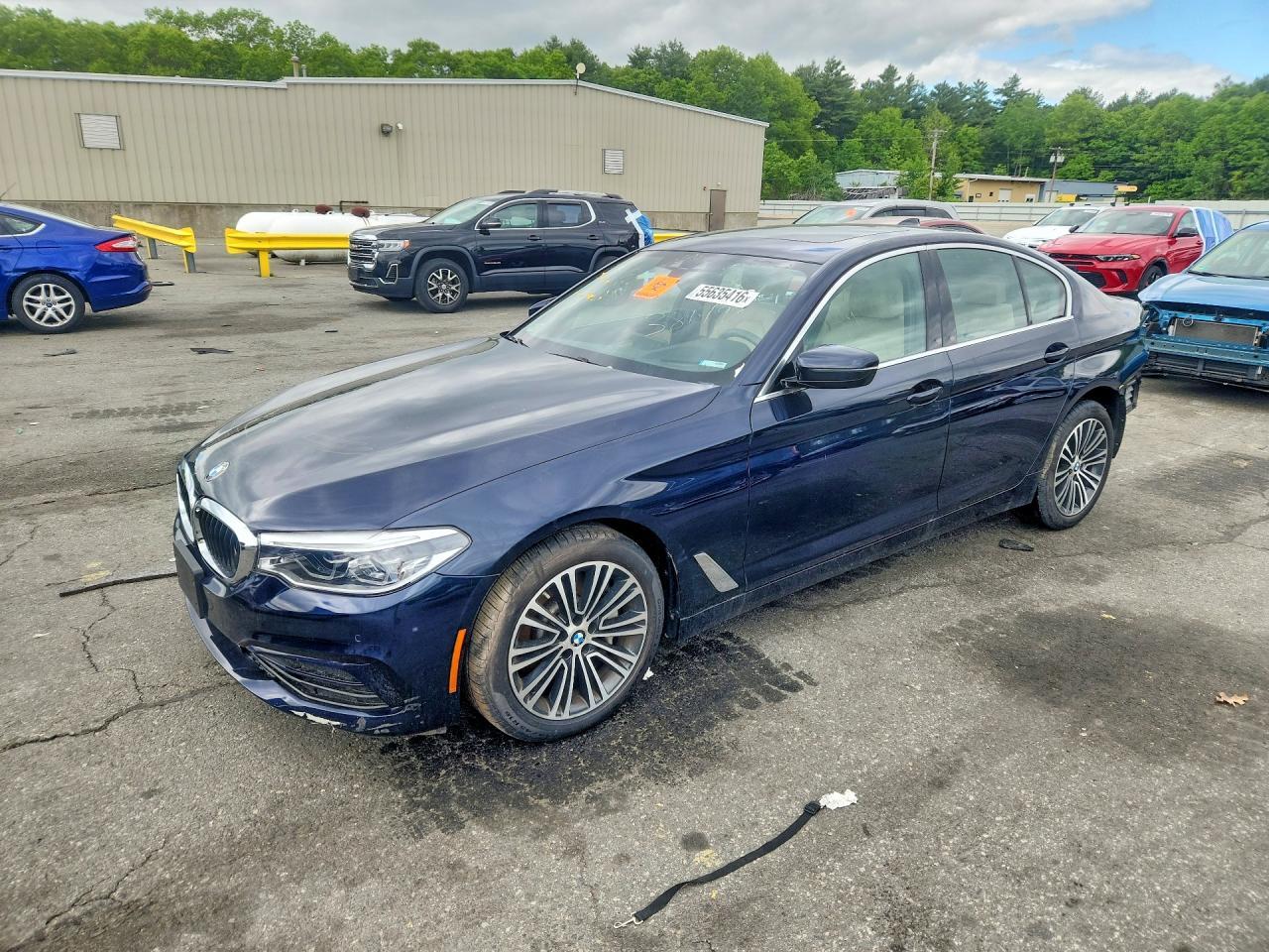 2019 BMW 540 Xi - zdjęcie główne