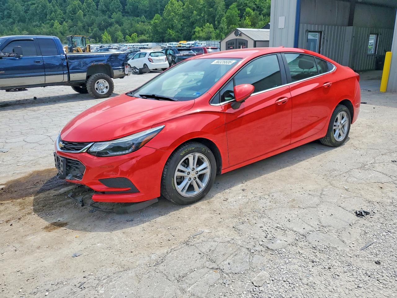 2018 Chevrolet Cruze Lt - zdjęcie główne