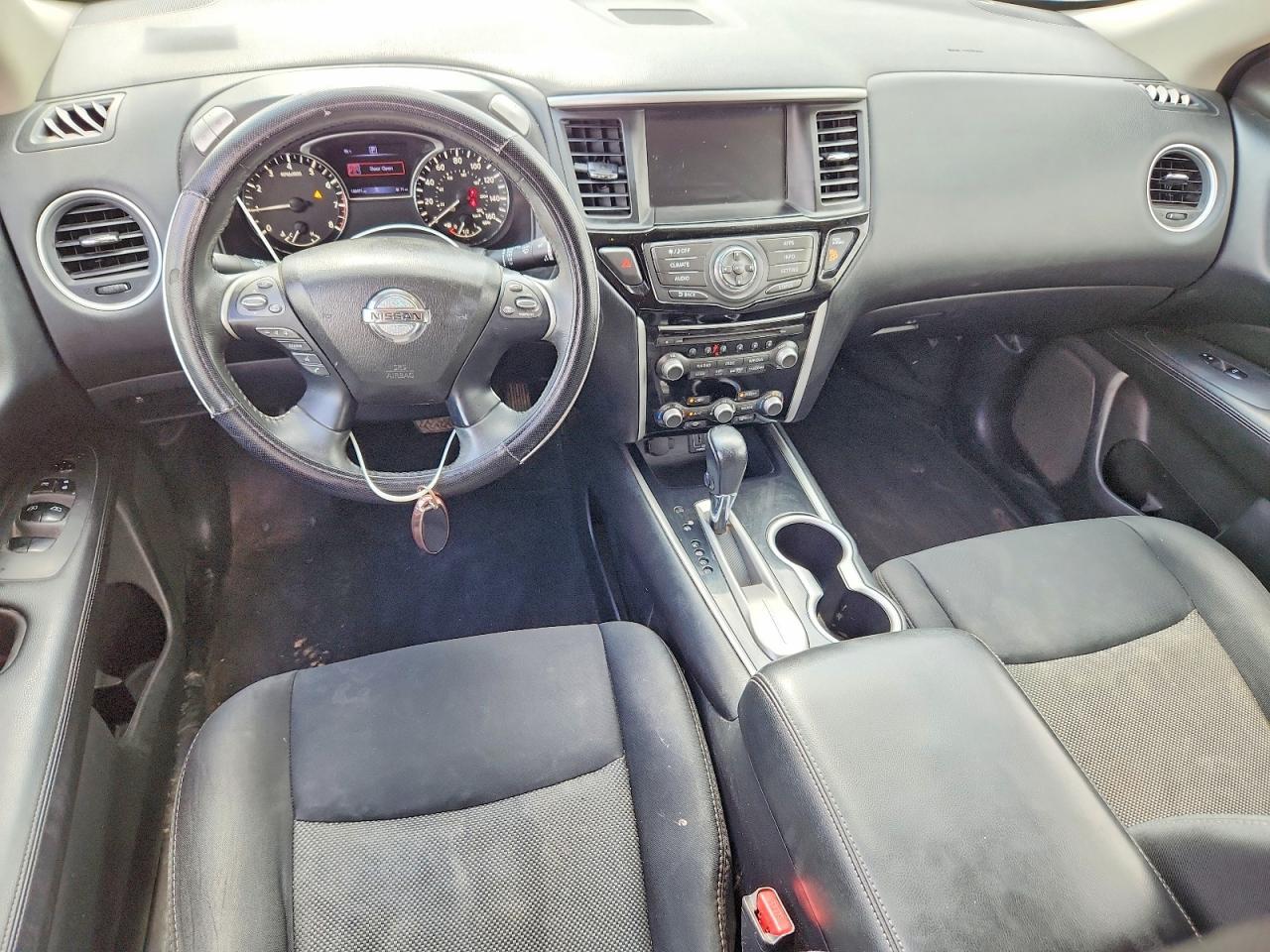 2018 Nissan Pathfinder Sv - zdjęcie 8