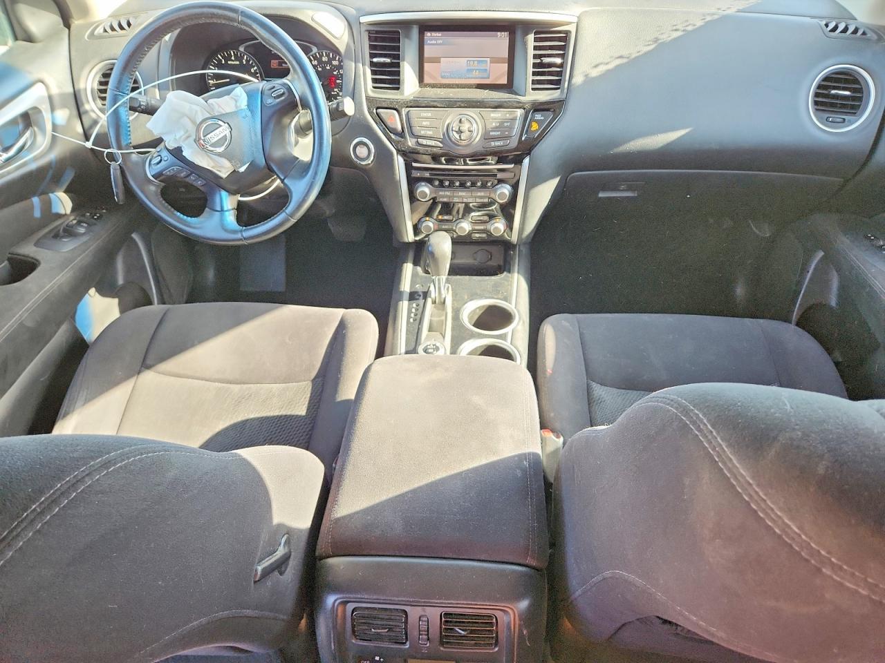 2015 Nissan Pathfinder Sv - zdjęcie 8