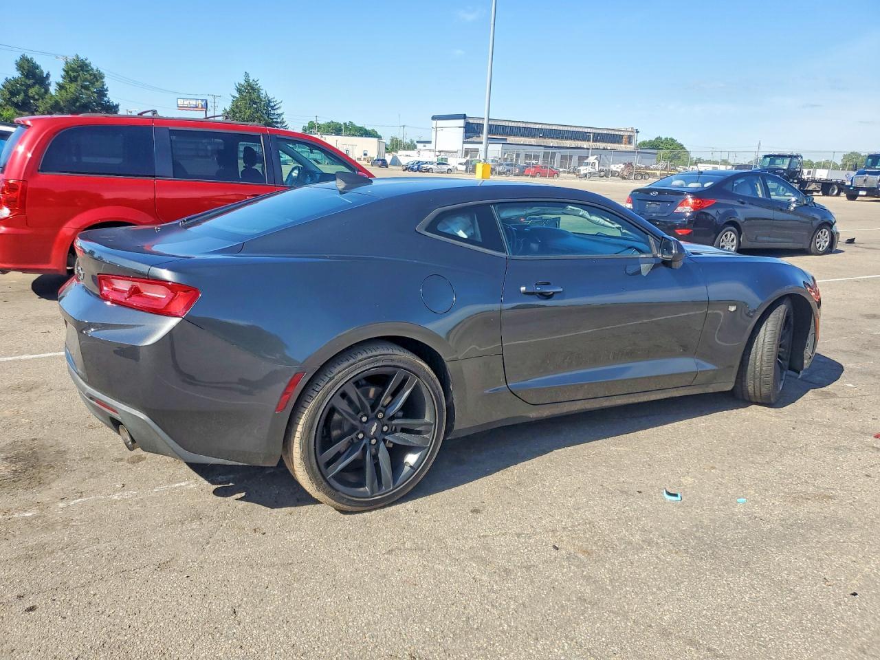2016 Chevrolet Camaro Lt - zdjęcie 3