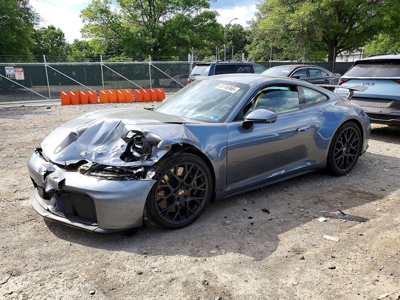 2026 Porsche 911 Carrera Gts - zdjęcie główne