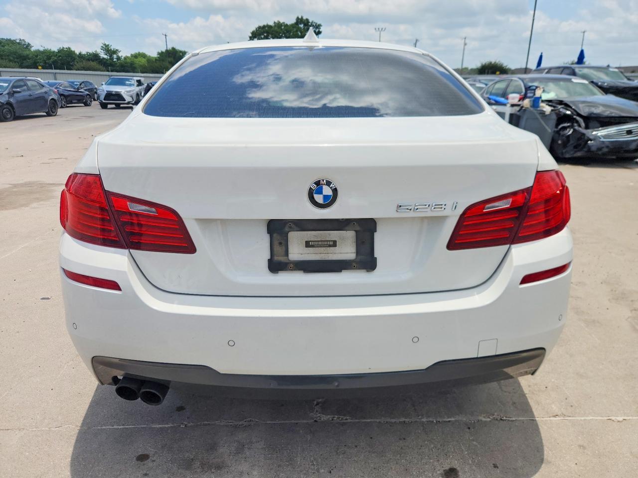 2016 BMW 528 I - zdjęcie 6