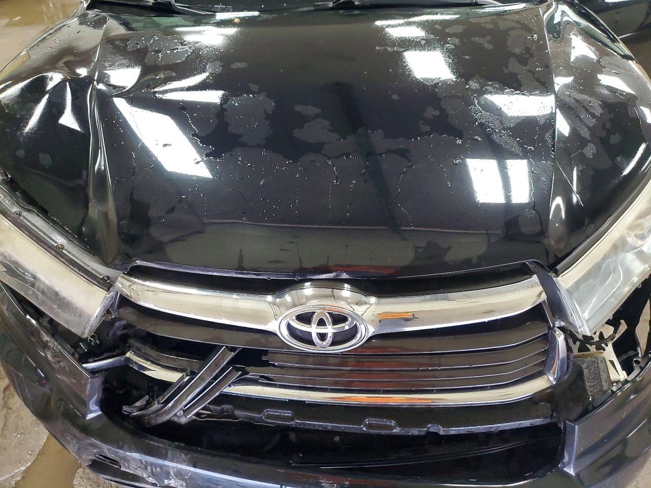 2015 Toyota Highlander Le - zdjęcie 12