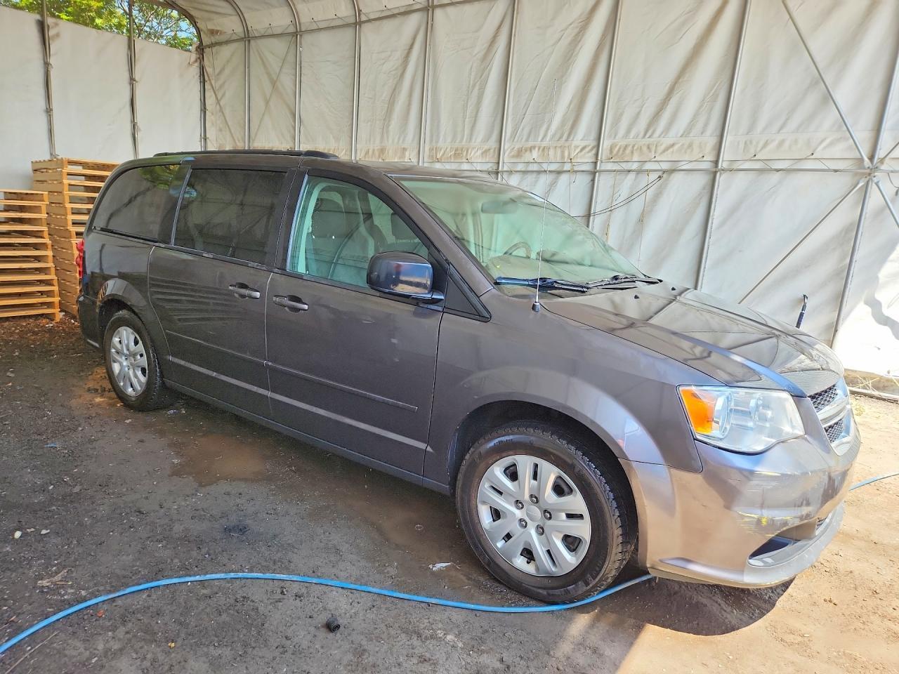 2017 Dodge Grand Caravan Se - zdjęcie 4