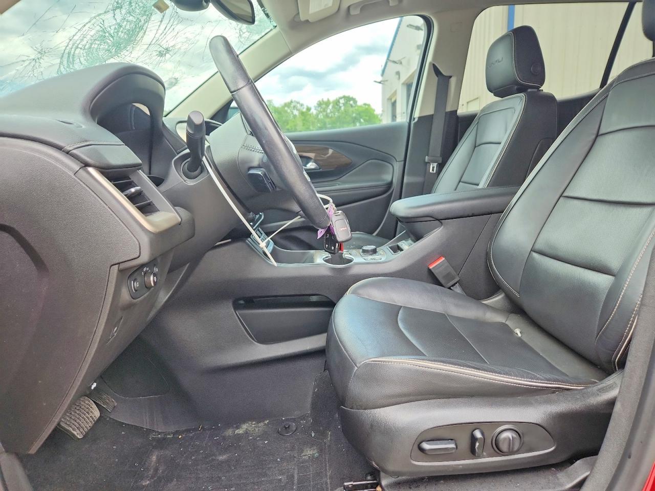 2020 GMC Terrain Denali - zdjęcie 7