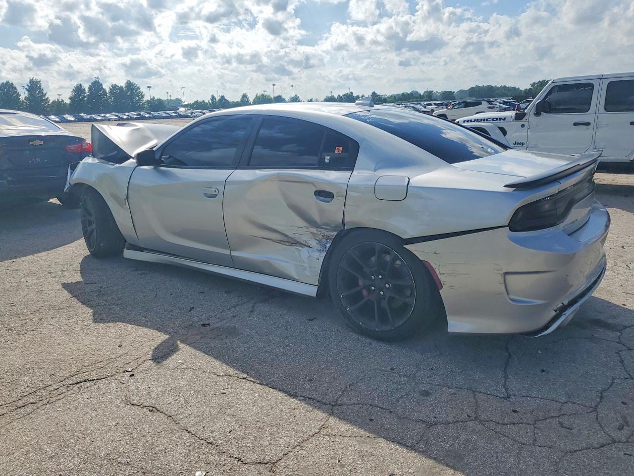 2019 Dodge Charger Scat Pack - zdjęcie 2