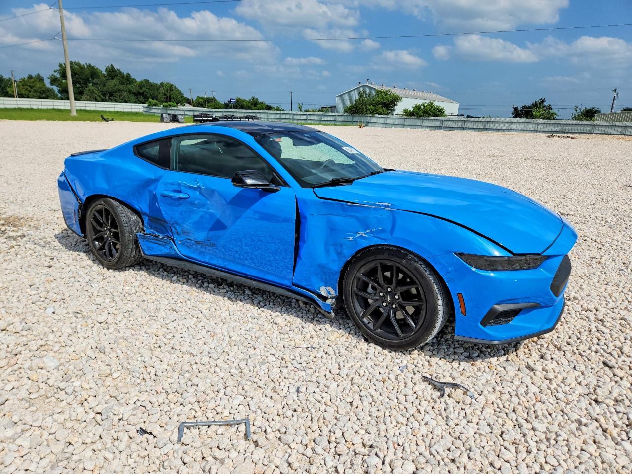 2024 Ford Mustang - zdjęcie 4