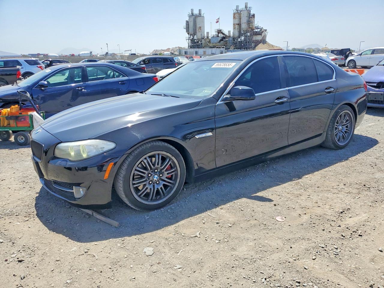 2013 BMW 528 I - zdjęcie główne