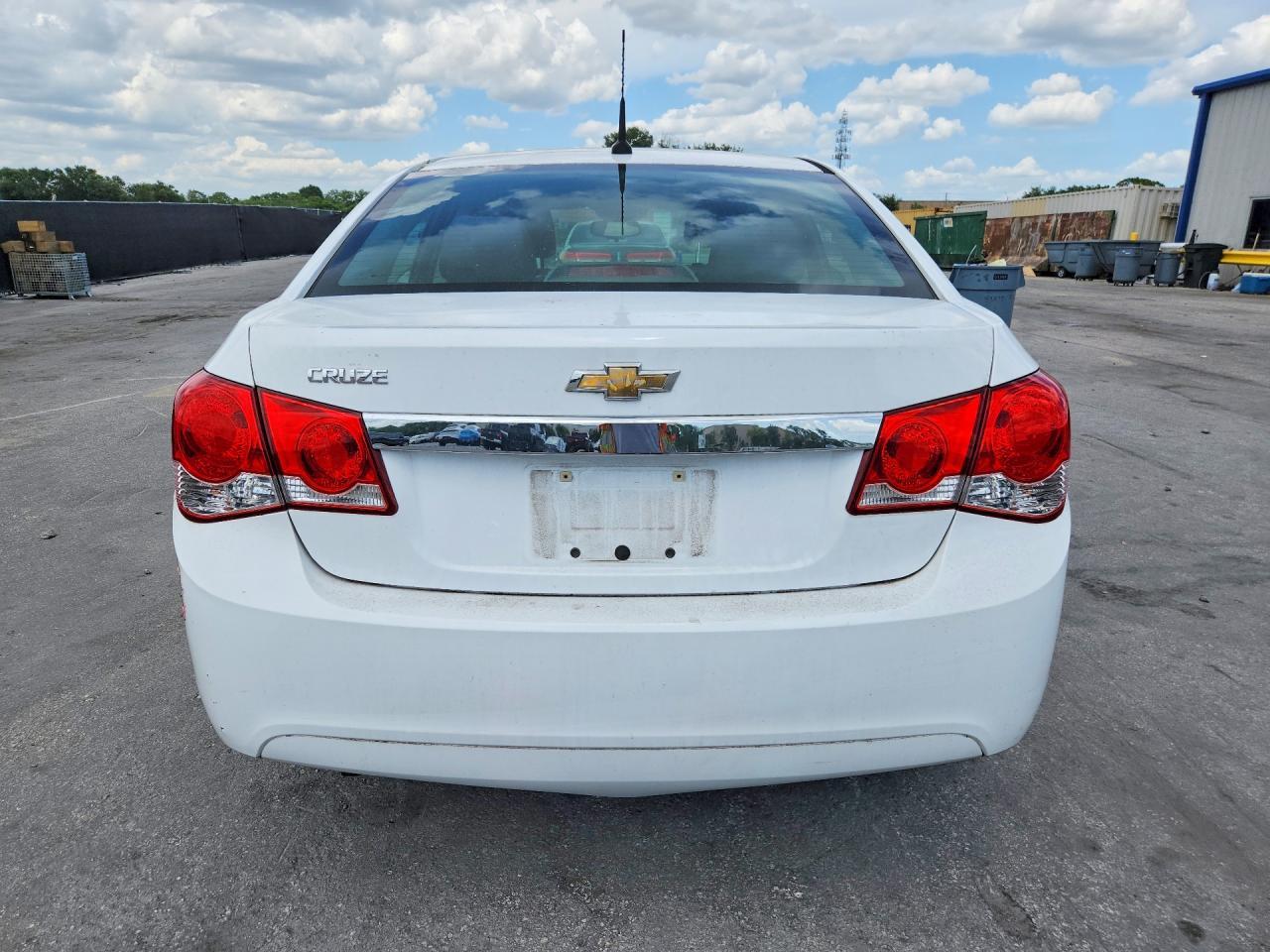2014 Chevrolet Cruze Ls - zdjęcie 6