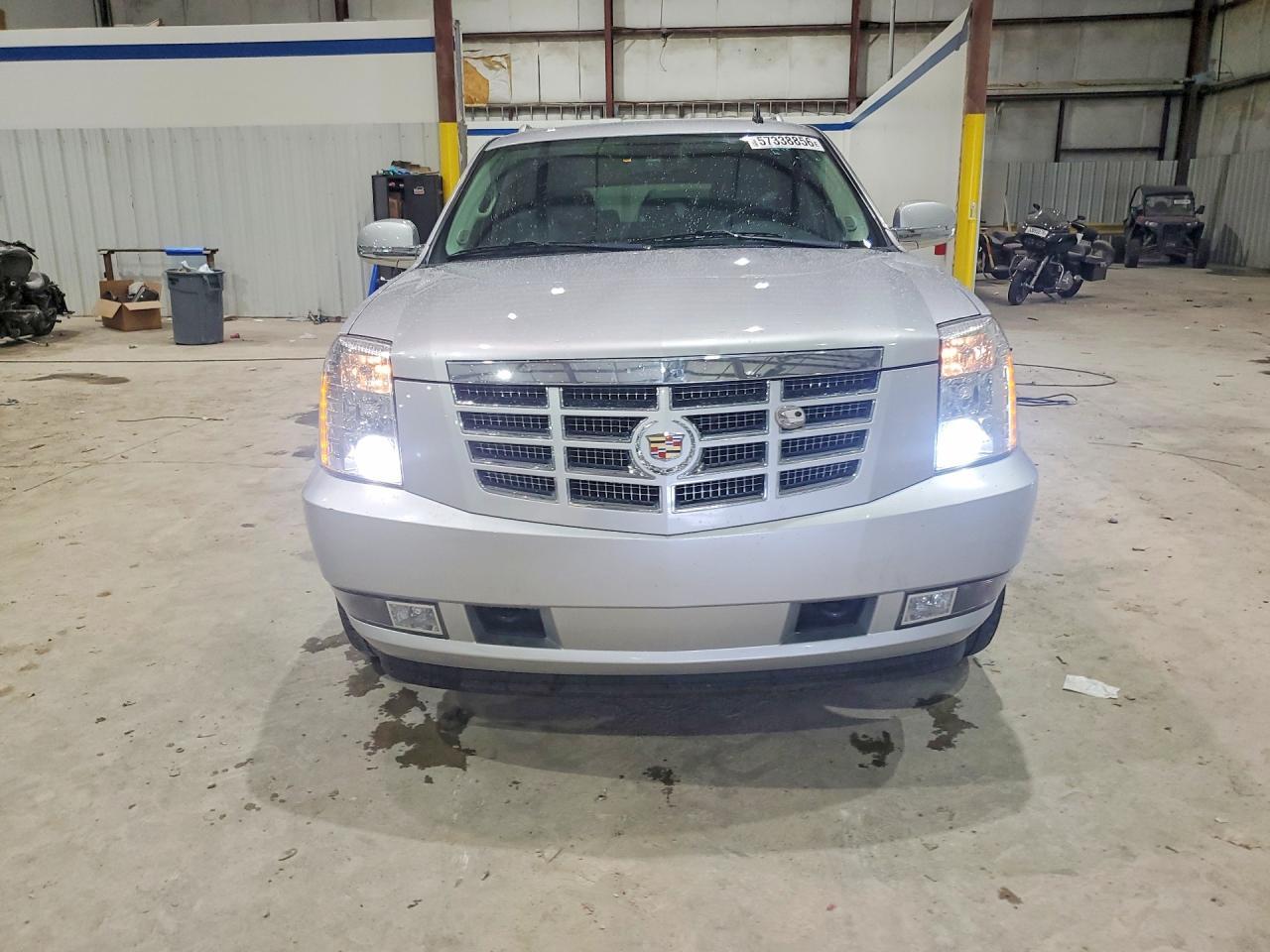 2013 Cadillac Escalade Esv Luxury - zdjęcie 5