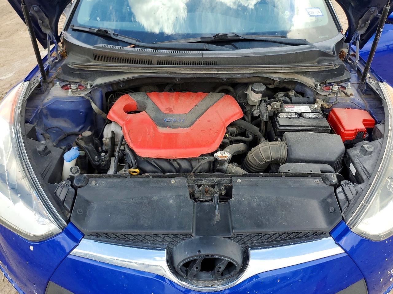 2014 Hyundai Veloster Base - zdjęcie 11