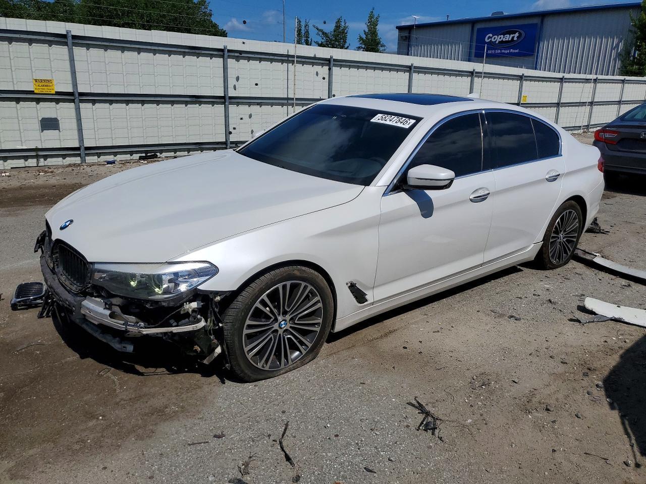 2017 BMW 530 I - zdjęcie główne