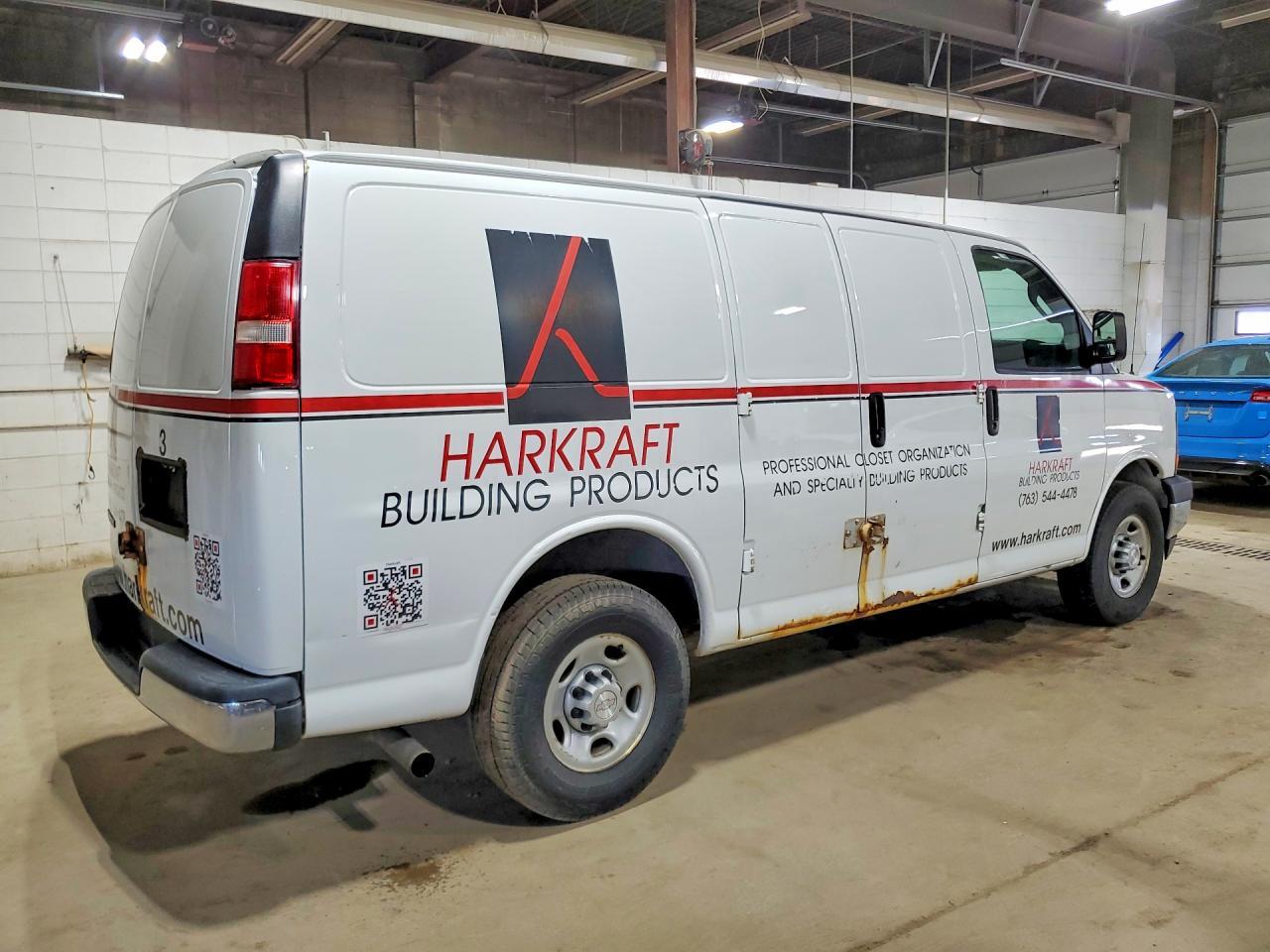 2017 Chevrolet Express G2500 - zdjęcie 3