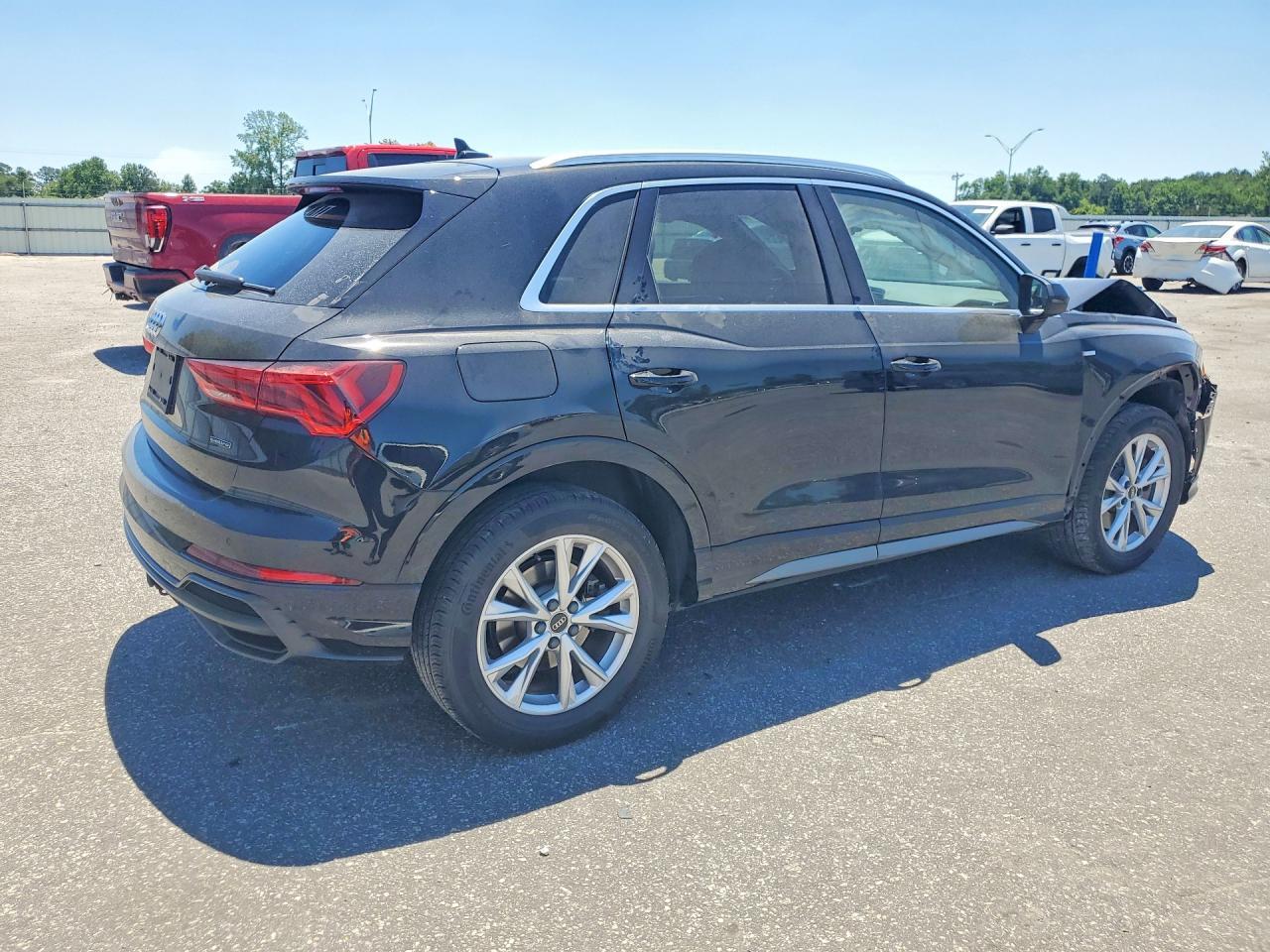 2022 Audi Q3 Premium S Line 45 - zdjęcie 3