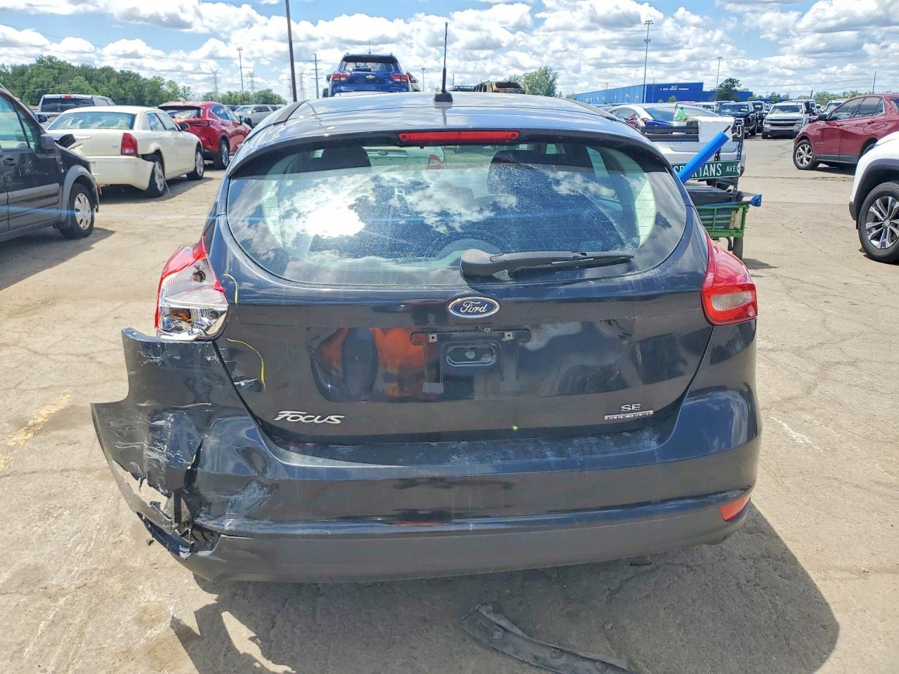 2016 Ford Focus Se - zdjęcie 6