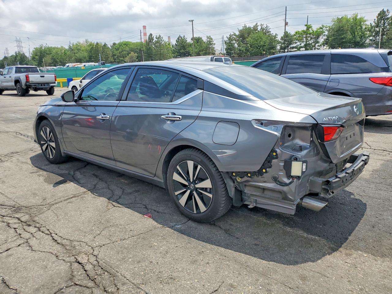 2022 Nissan Altima Sv - zdjęcie 3