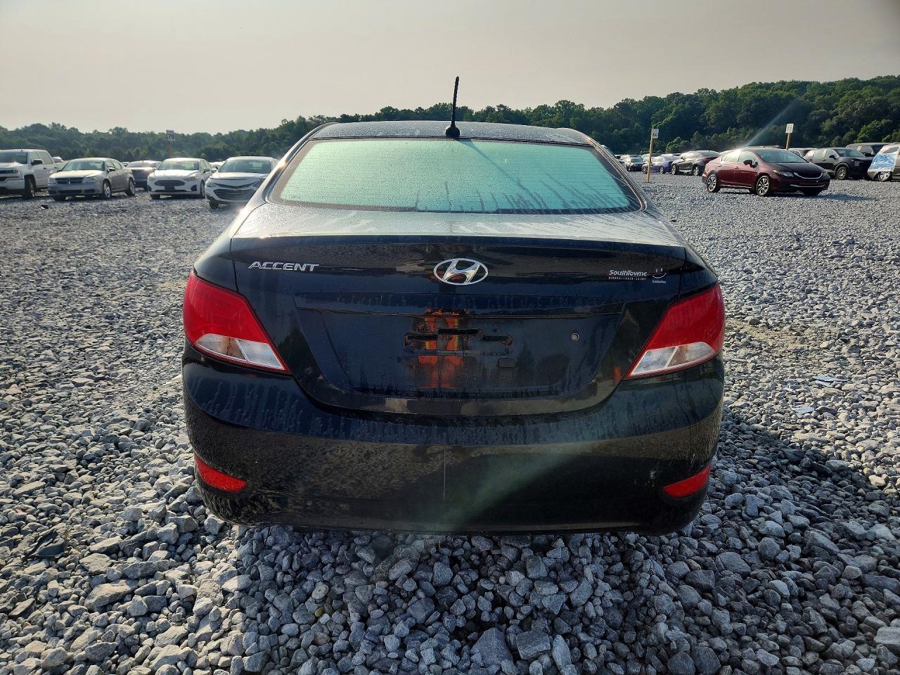 2017 Hyundai Accent Se - zdjęcie 6