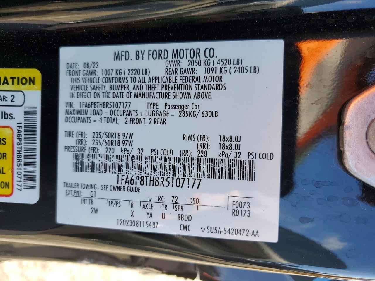 2024 Ford Mustang - zdjęcie 12