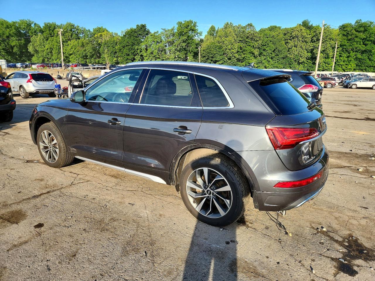 2021 Audi Q5 Premium - zdjęcie 2