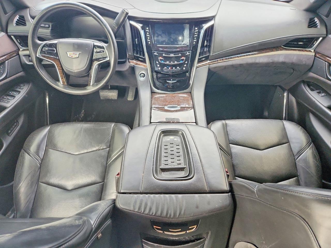 2015 Cadillac Escalade Platinum - zdjęcie 8