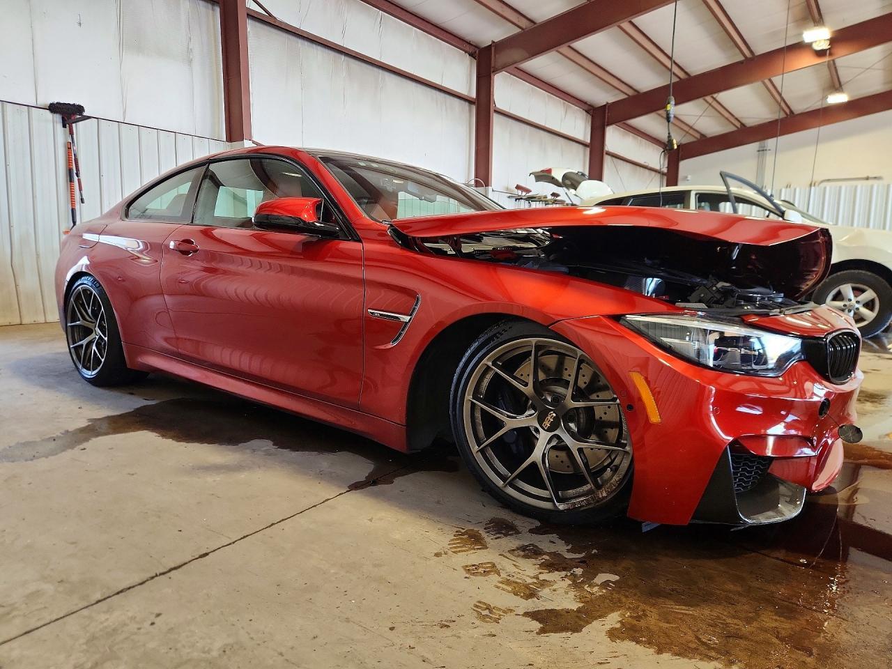 2020 BMW M4 - zdjęcie 4