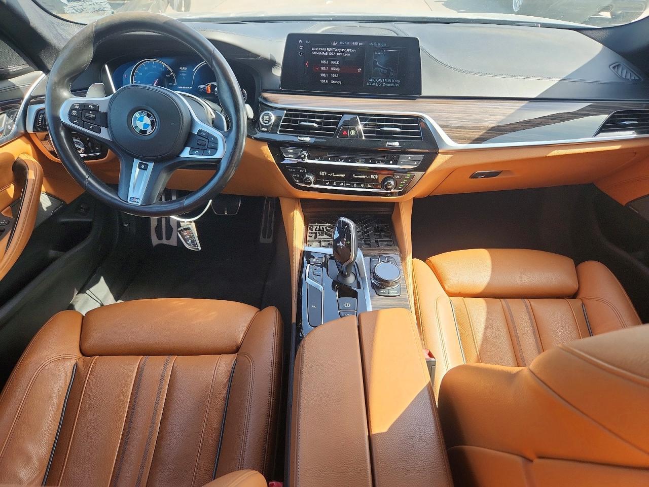 2018 BMW Seria 5 M550i - zdjęcie 8
