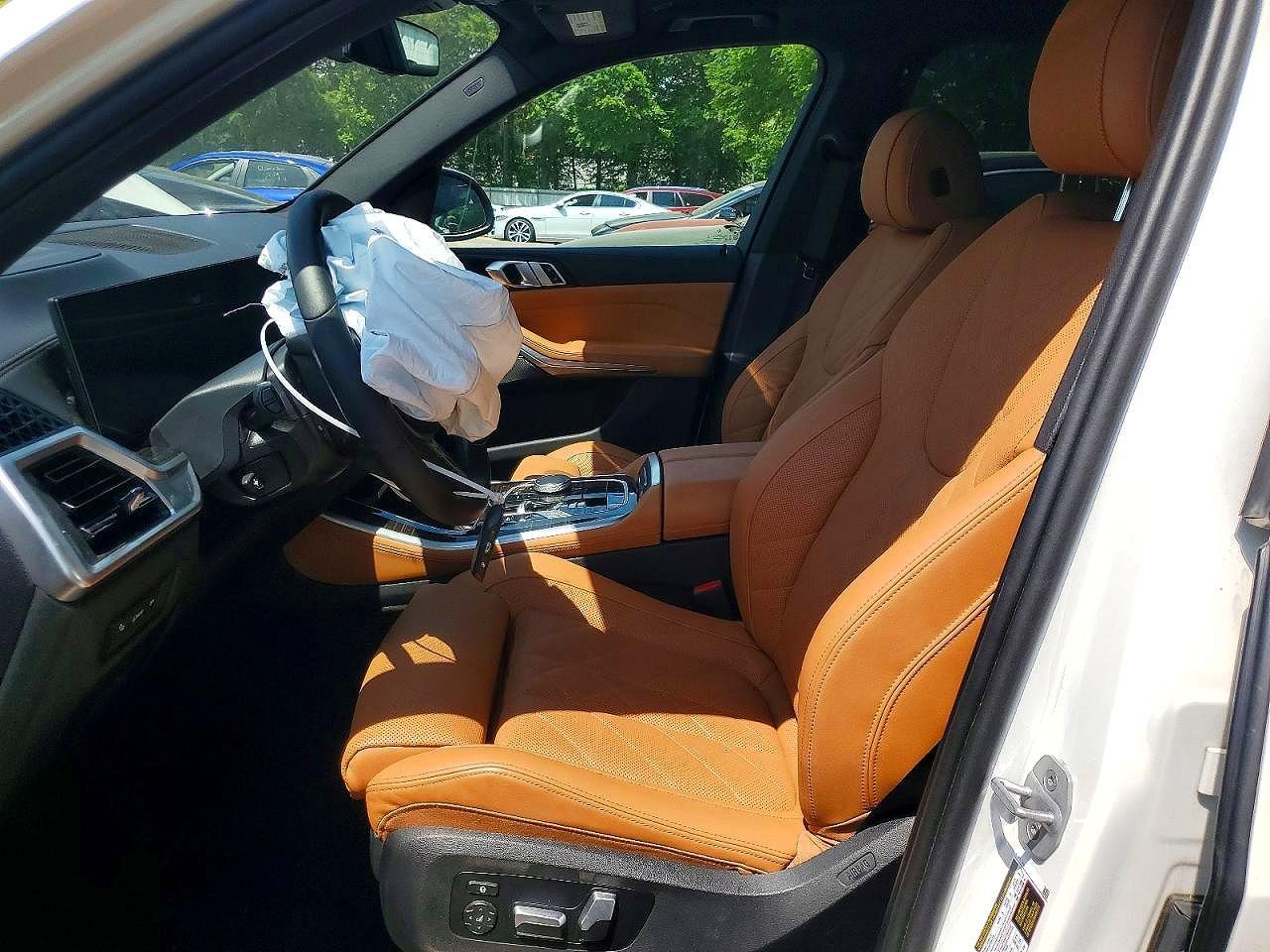2025 BMW X5 xDrive40I - zdjęcie 7