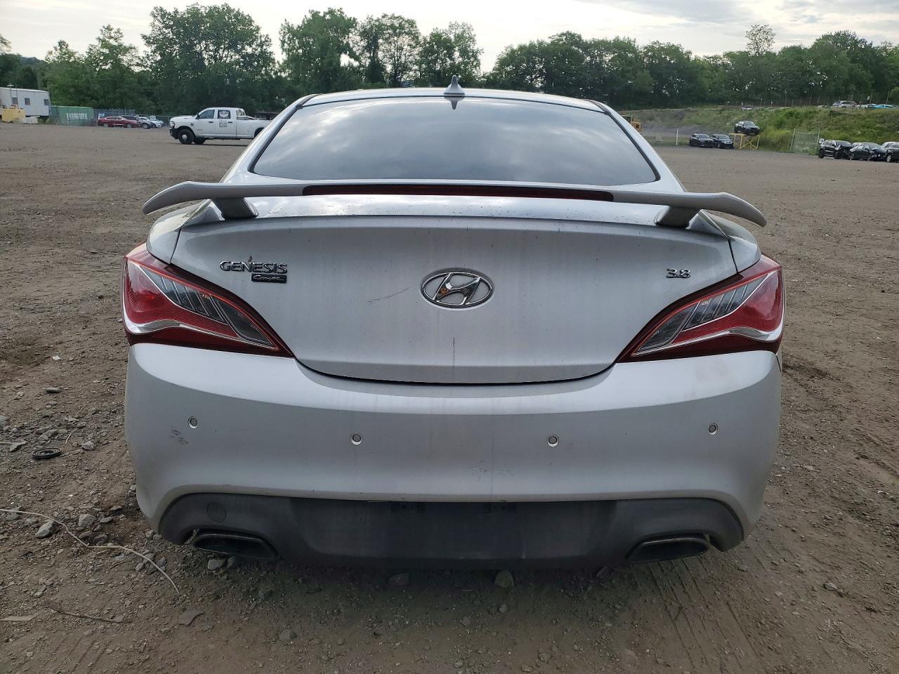 2015 Hyundai Genesis Coupe 3.8 Ultimate - zdjęcie 6