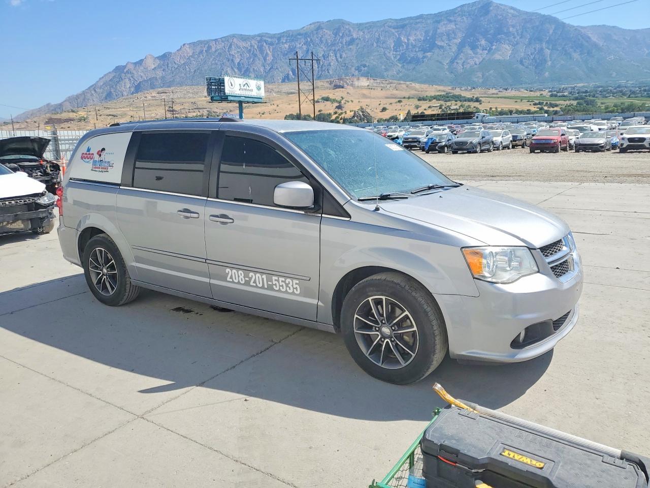 2017 Dodge Grand Caravan Sxt - zdjęcie 4