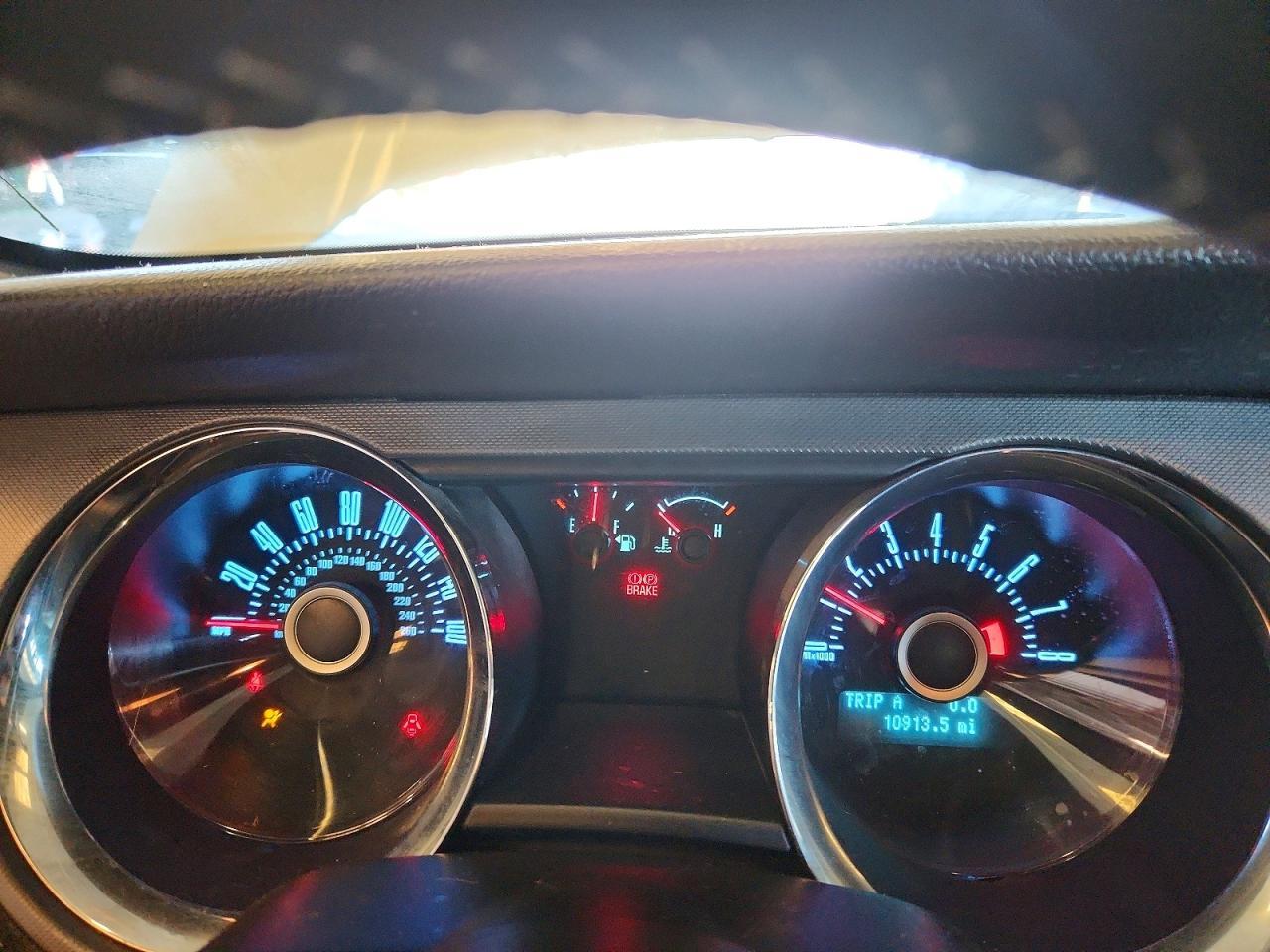 2013 Ford Mustang - zdjęcie 9