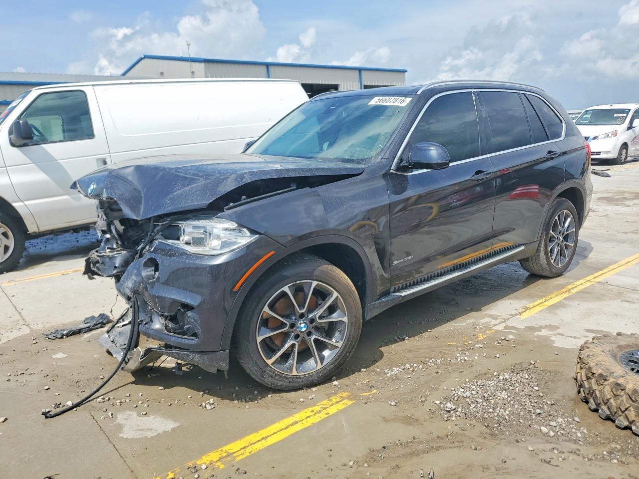 BMW X5 - zdjęcie 1