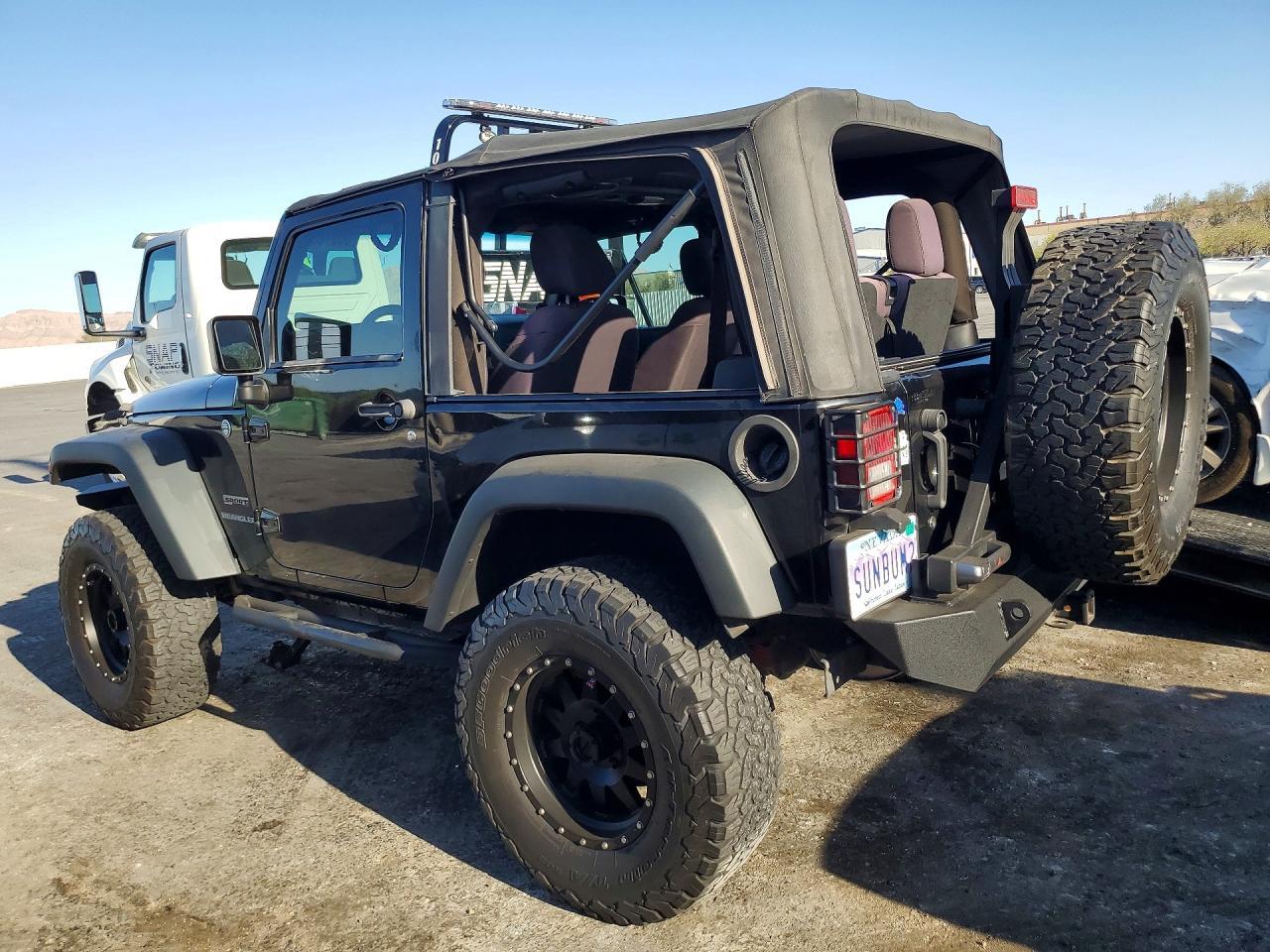 Jeep Wrangler - zdjęcie 2