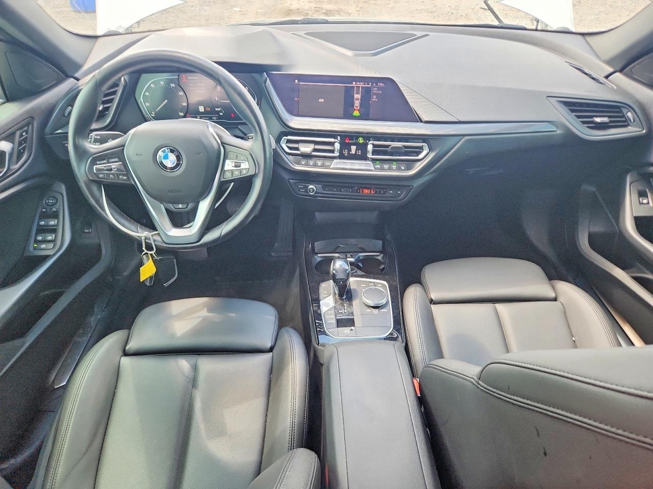 2021 BMW Seria 2 228i - zdjęcie 8