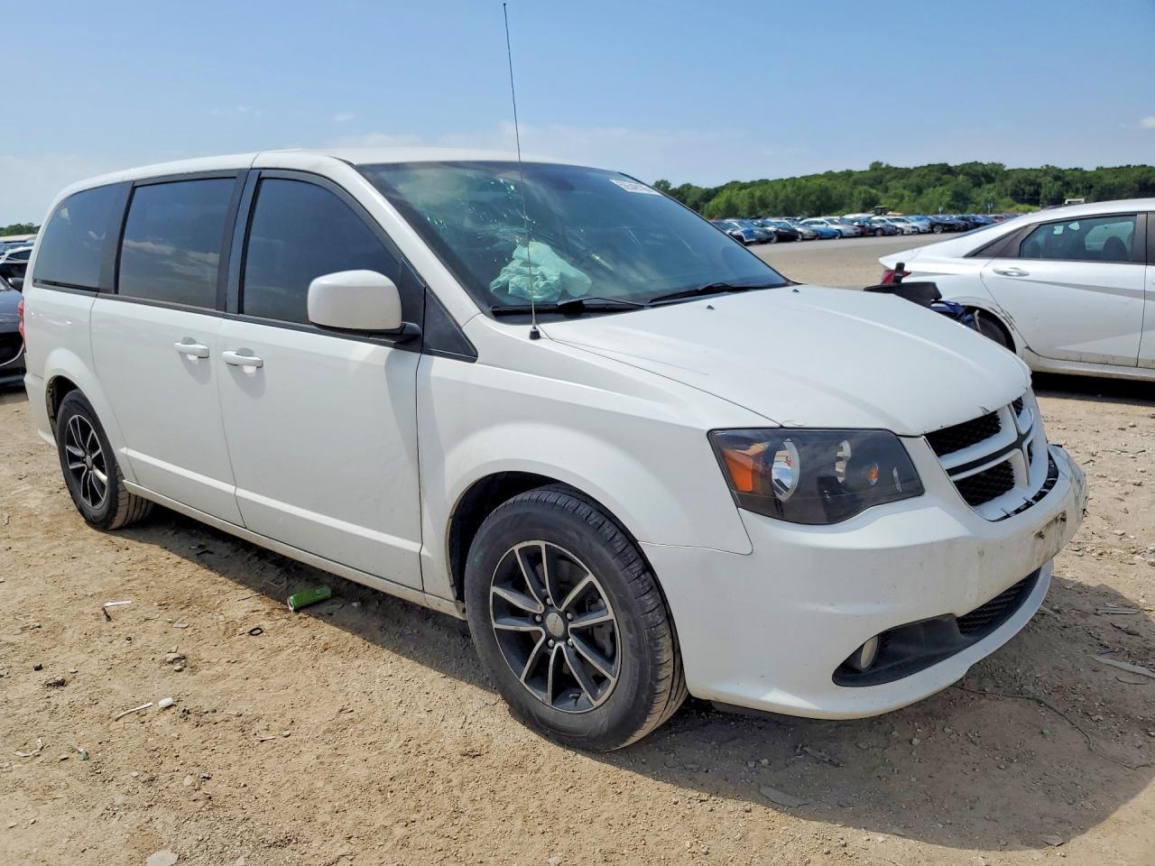 2019 Dodge Grand Caravan Gt - zdjęcie 4