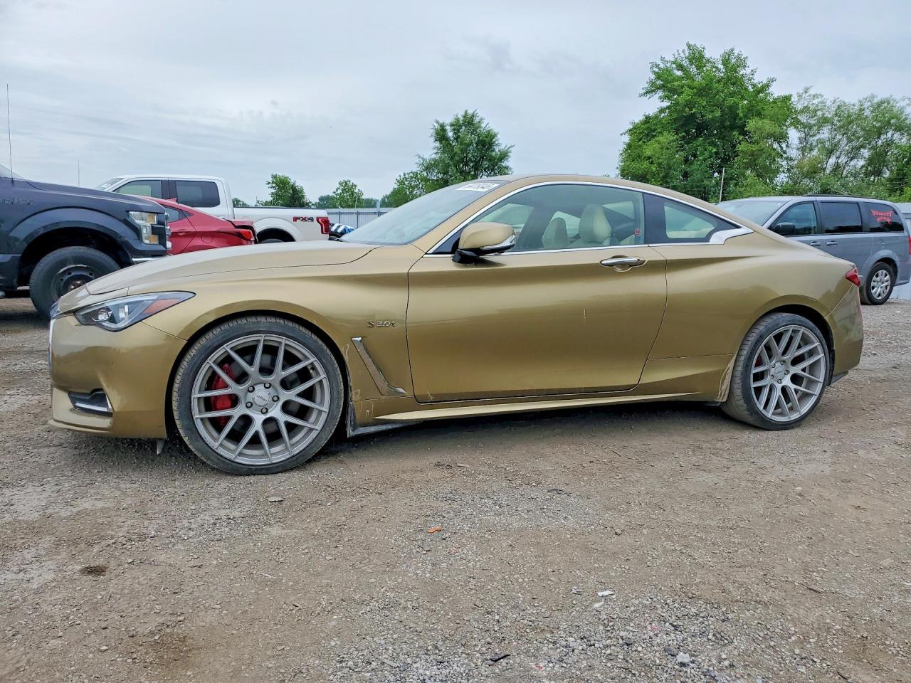 2017 Infiniti Q60 Red Sport 400 - zdjęcie główne