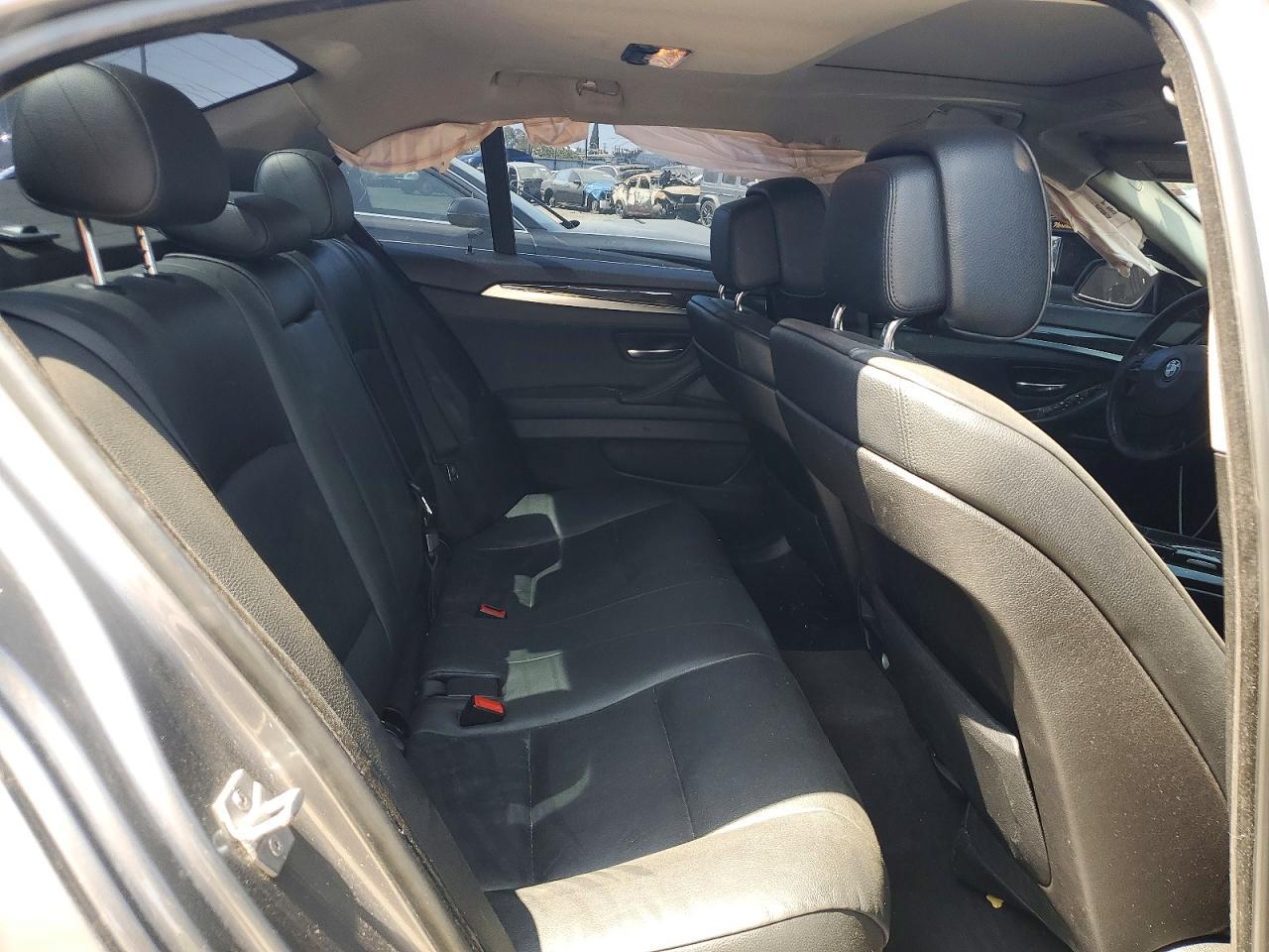 2013 BMW 528 I - zdjęcie 10