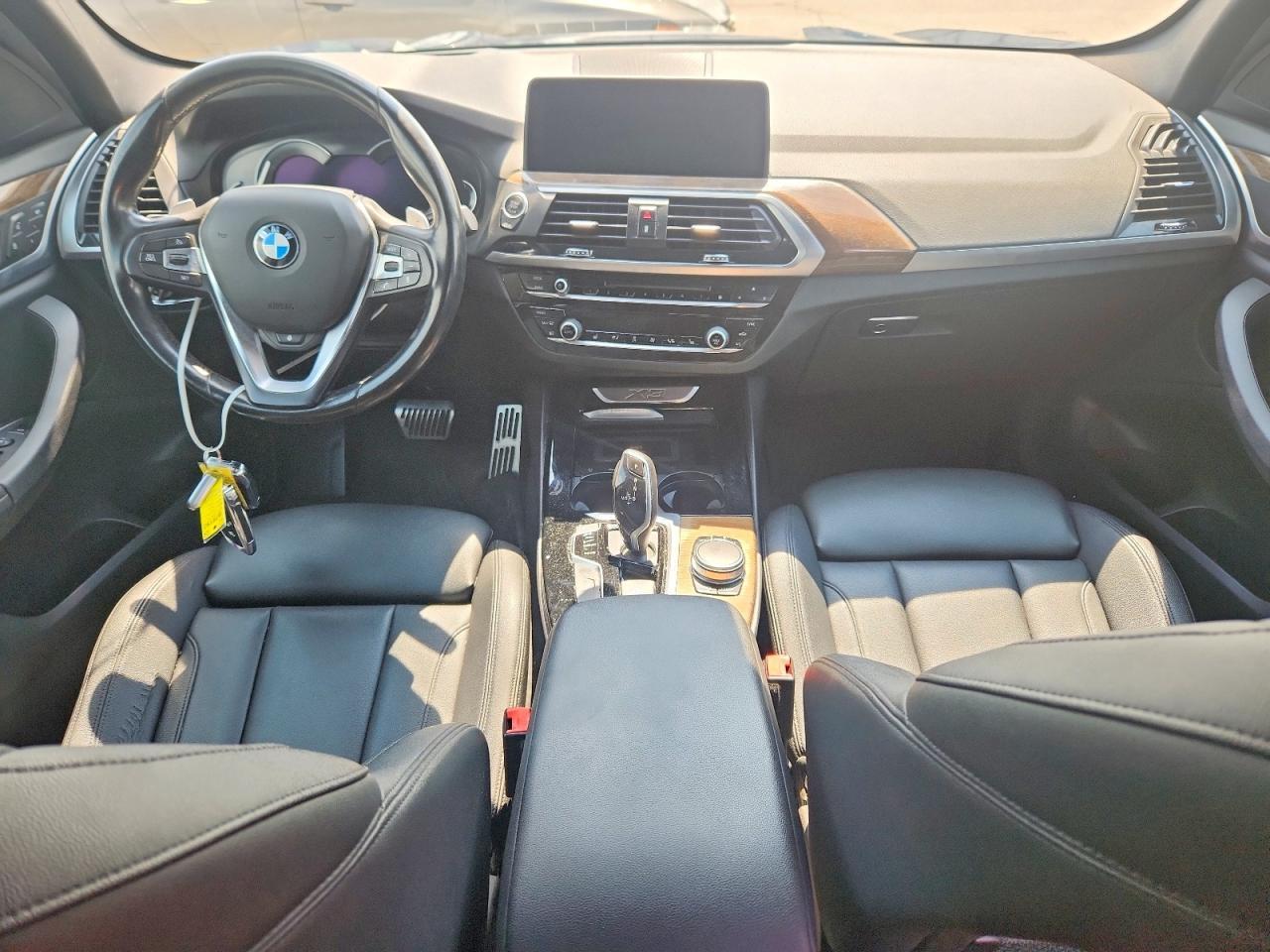 2018 BMW X3 xDrive30I - zdjęcie 8
