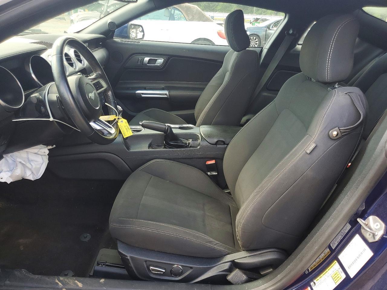 2018 Ford Mustang - zdjęcie 7