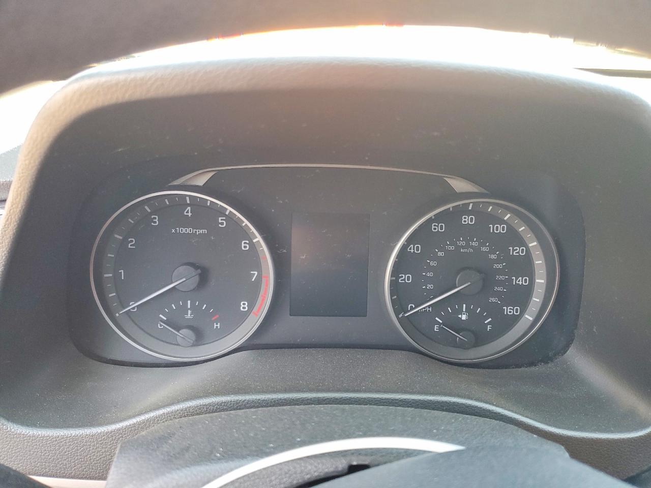 2018 Hyundai Elantra - zdjęcie 9