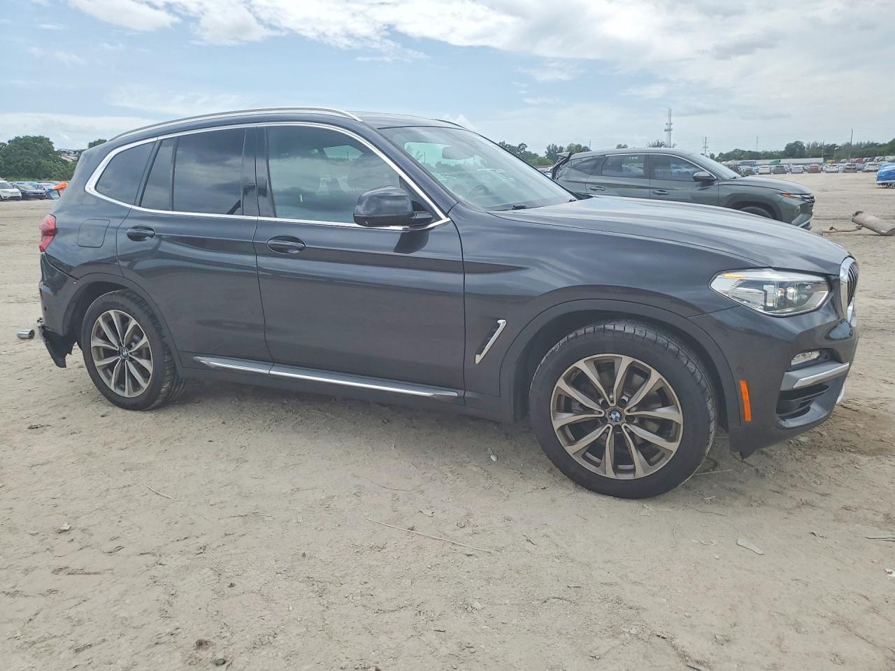 2019 BMW X3 Sdrive30I - zdjęcie 4