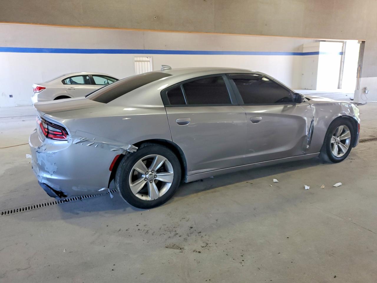 2016 Dodge Charger Sxt - zdjęcie 3