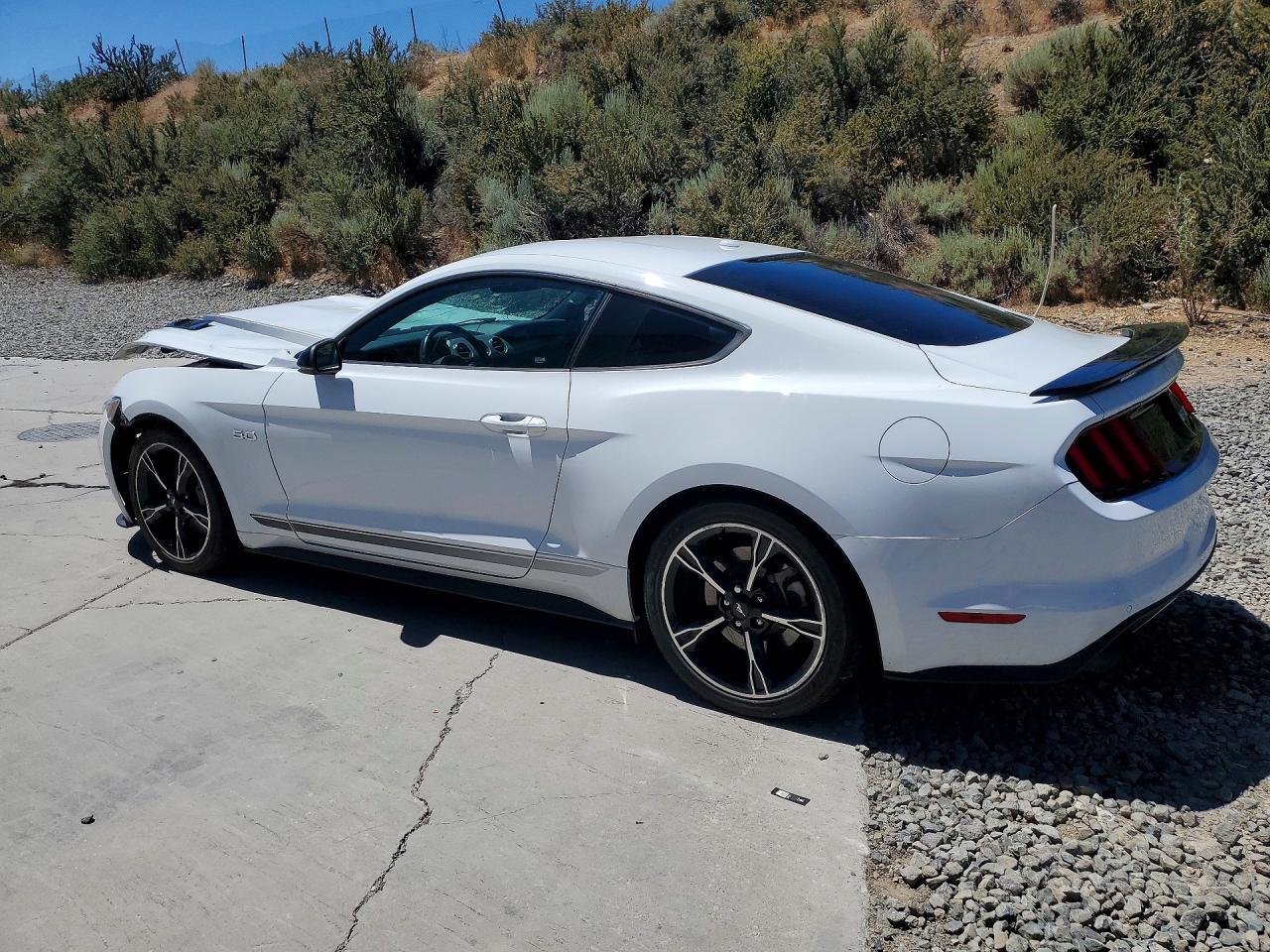 2016 Ford Mustang Gt - zdjęcie 2