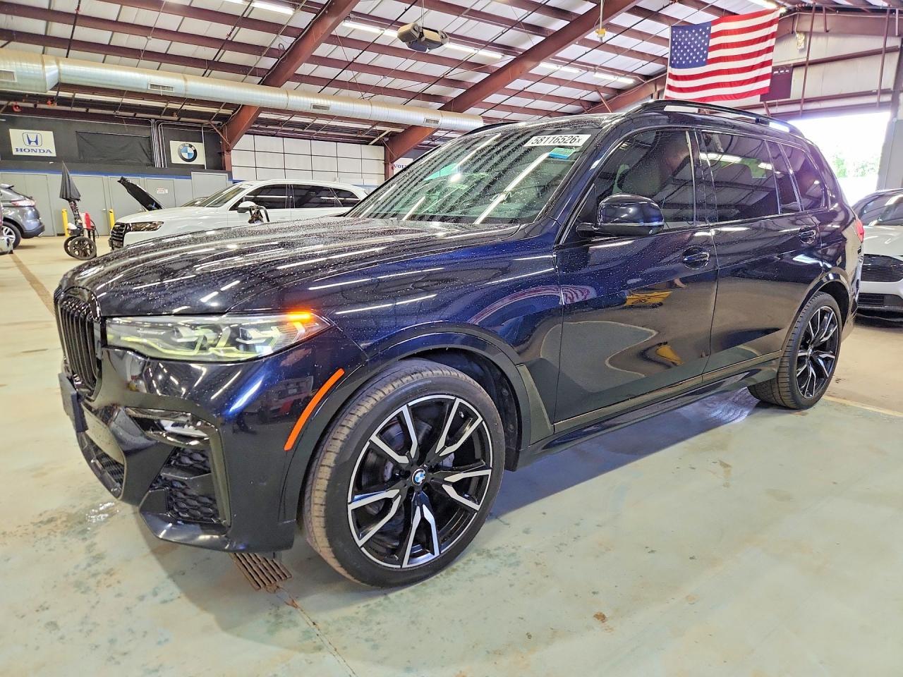 BMW X7 - zdjęcie 1