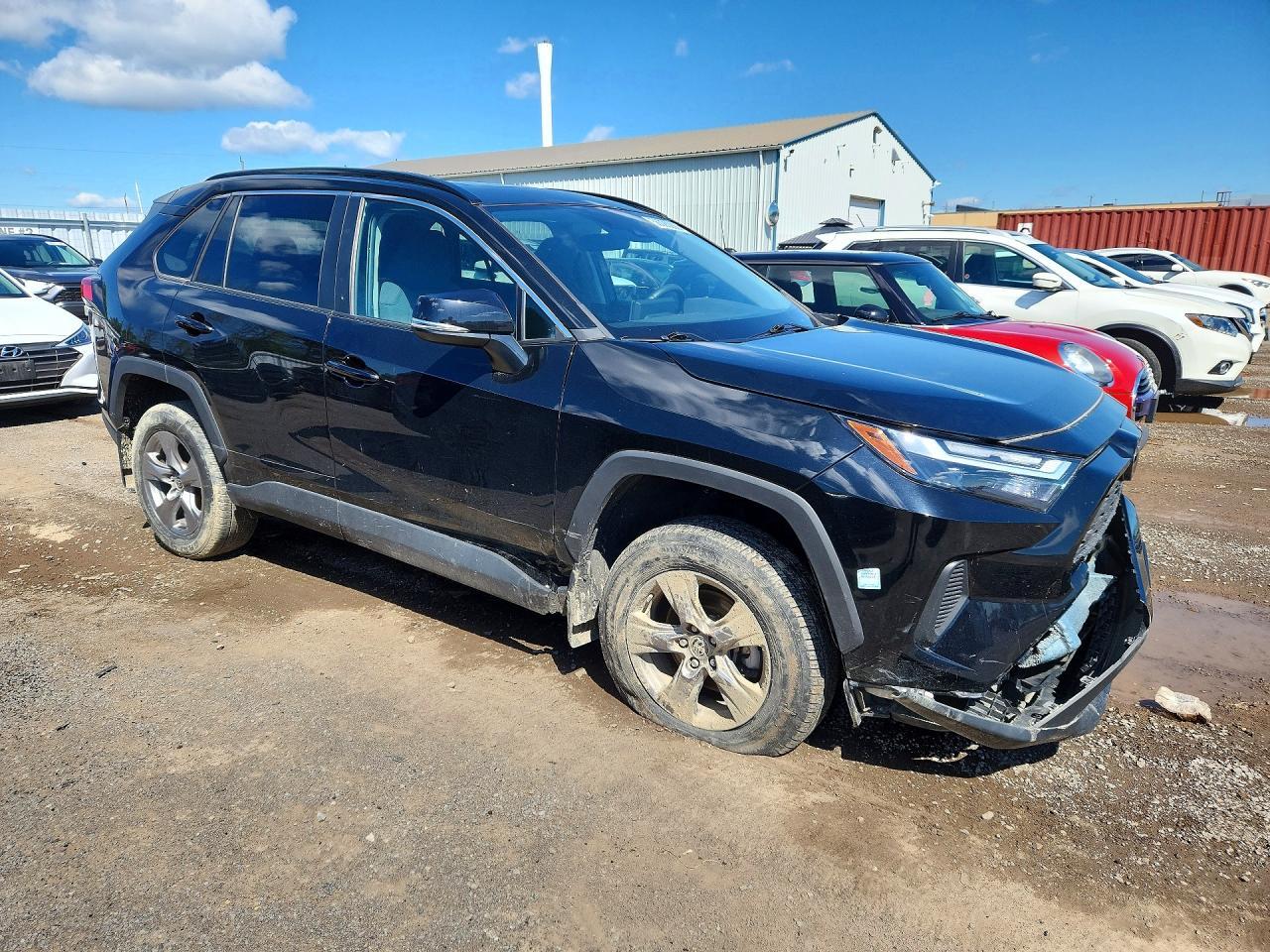 2023 Toyota Rav4 Xle - zdjęcie 4