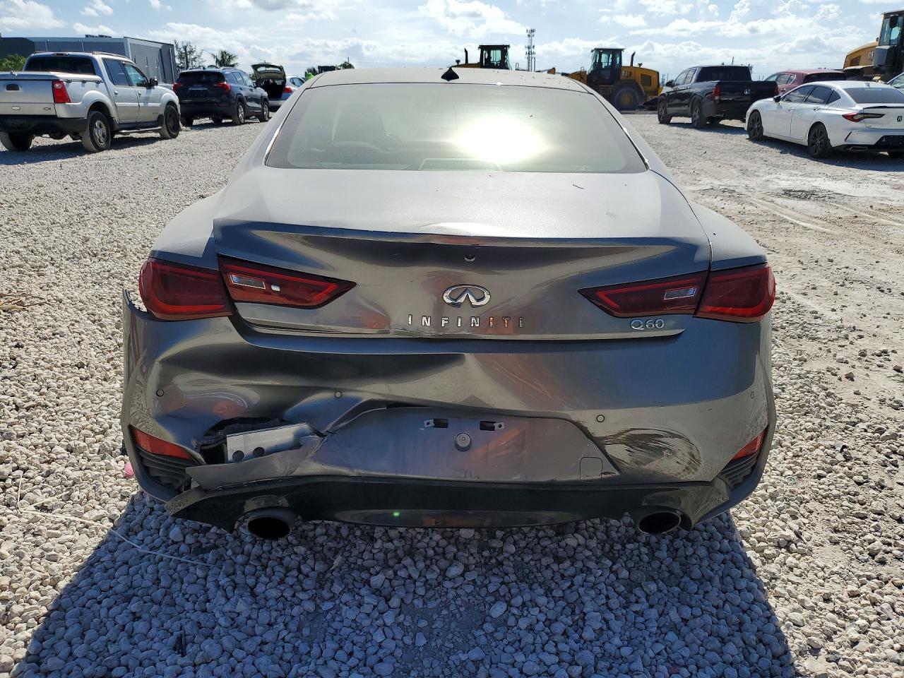 2022 Infiniti Q60 Luxe - zdjęcie 6